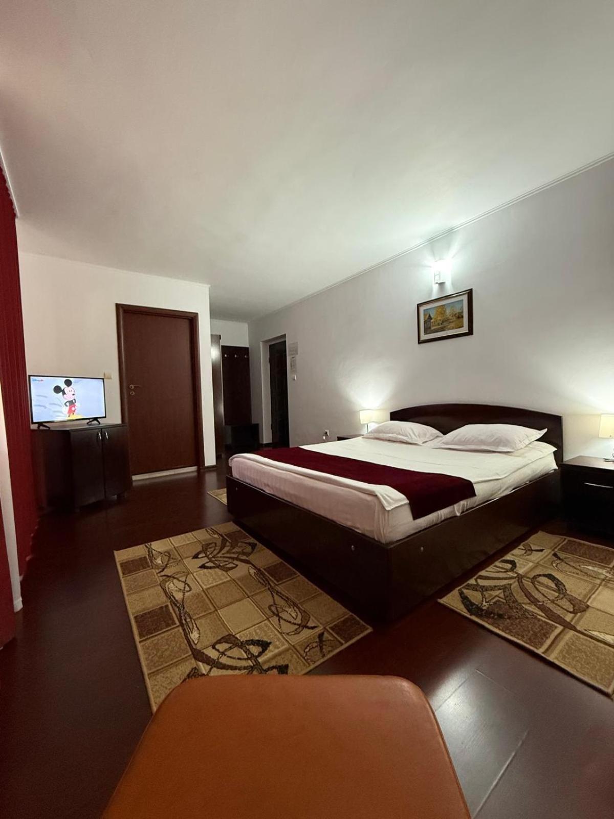 Hotel Ciric Iasi Exterior foto
