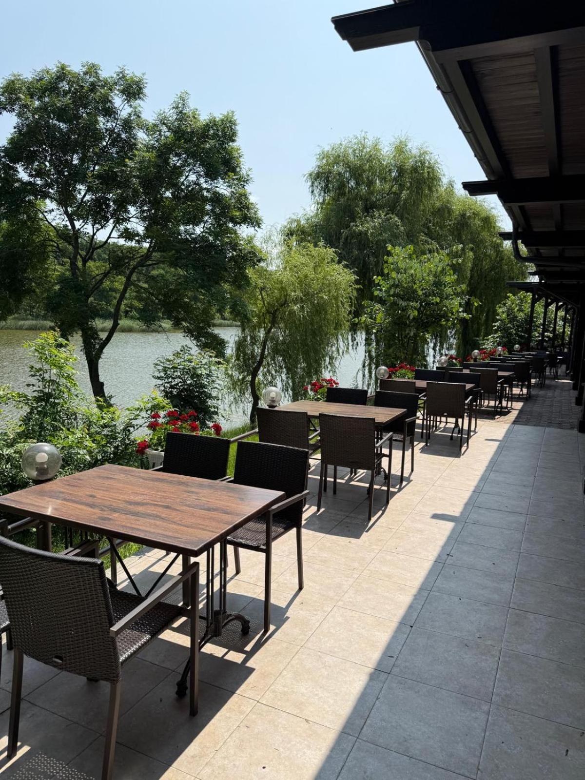 Hotel Ciric Iasi Exterior foto